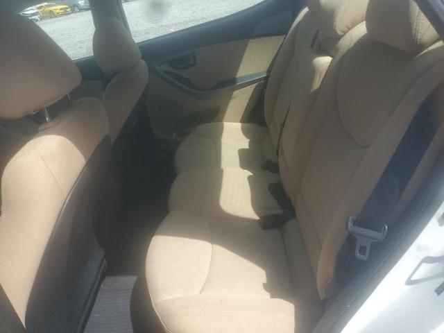 Photo 6 from auction – 2013 HYUNDAI ELANTRA GL with VIN 5NPDH4AE2DH370712