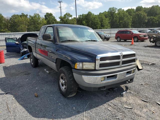 DODGE RAM 1500 2000 with VIN 3B7HF13Y2YM243276 - Photo from auction