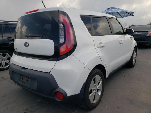 Photo 4 from auction – 2015 KIA SOUL with VIN KNDJN2A2XF7175132