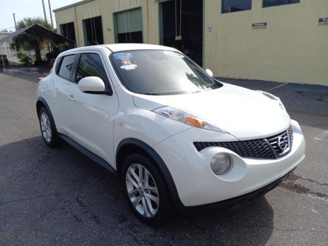NISSAN JUKE S/SV/ 2014 with VIN JN8AF5MRXET353185 - Photo from auction