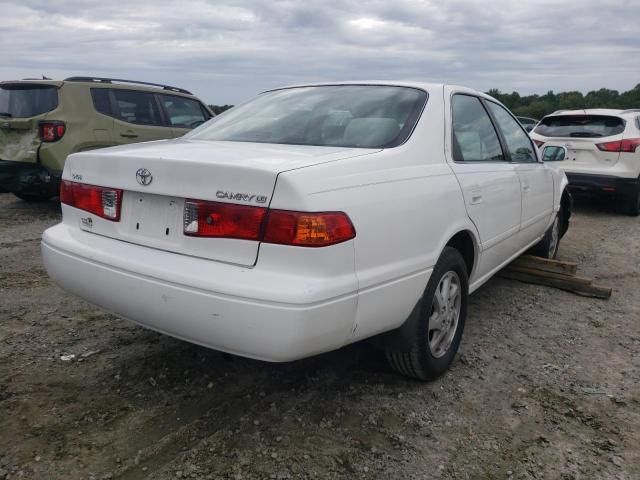 Photo 4 from auction – 2000 TOYOTA CAMRY LE with VIN JT2BG28K2Y0421843