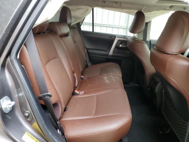 Photo 6 from auction – 2018 TOYOTA 4RUNNER SR with VIN JTEBU5JR7J5489956
