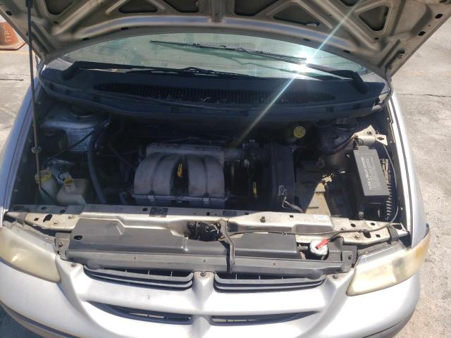 Photo 7 from auction – 2000 DODGE CARAVAN with VIN 2B4FP25B8YR574579