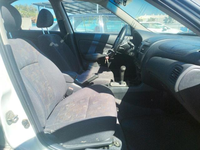 Photo 5 from auction – 2001 NISSAN SENTRA SE with VIN 3N1BB51D91L110747