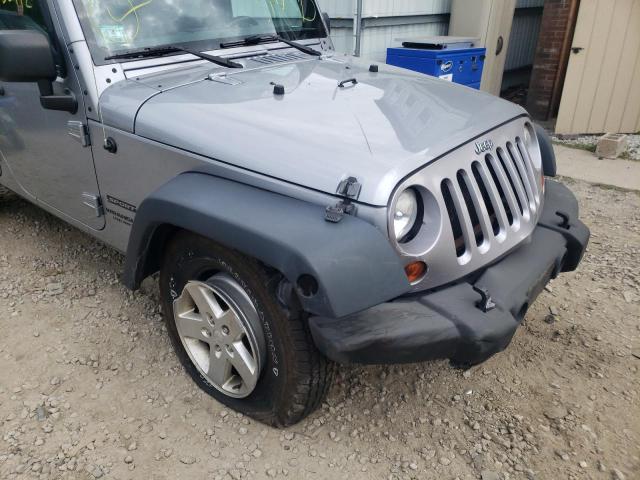 Photo 9 from auction – 2013 JEEP WRANGLER U with VIN 1C4BJWDG4DL701452