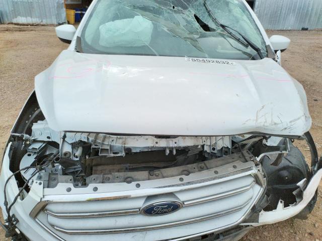 Photo 7 from auction – 2017 FORD ESCAPE SE with VIN 1FMCU9GD5HUC96423