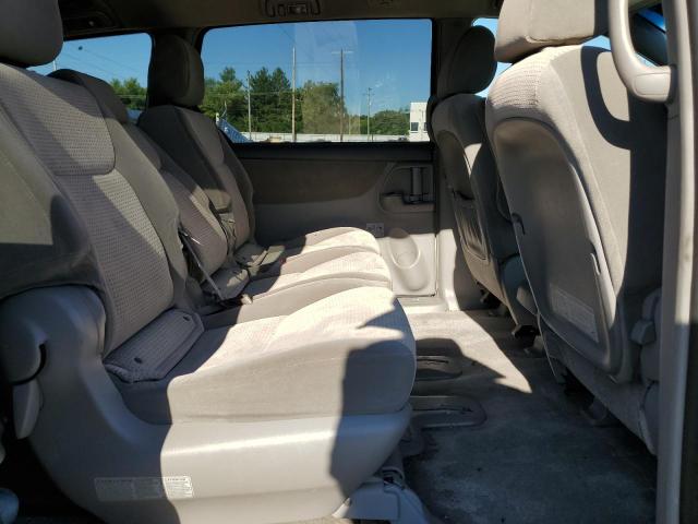 Photo 6 from auction – 2010 TOYOTA SIENNA CE with VIN 5TDKK4CC2AS310133