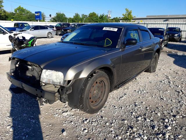 Photo 2 from auction – 2008 CHRYSLER 300 LX with VIN 2C3KA43R18H176378