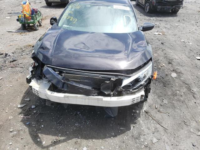 Photo 9 from auction – 2018 HONDA CIVIC LX with VIN 2HGFC2F58JH528903