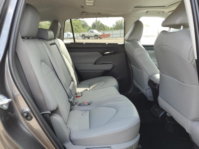 Photo 6 from auction – 2022 TOYOTA HIGHLANDER with VIN 5TDGZRBH8NS580890