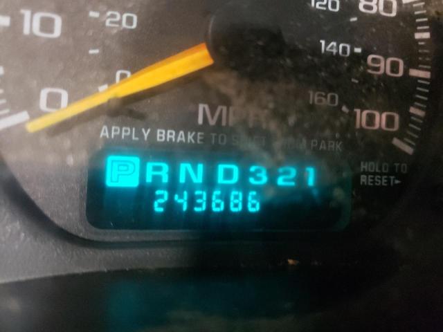 Photo 8 from auction – 2000 CHEVROLET SILVERADO with VIN 1GCEC19V9YZ134689