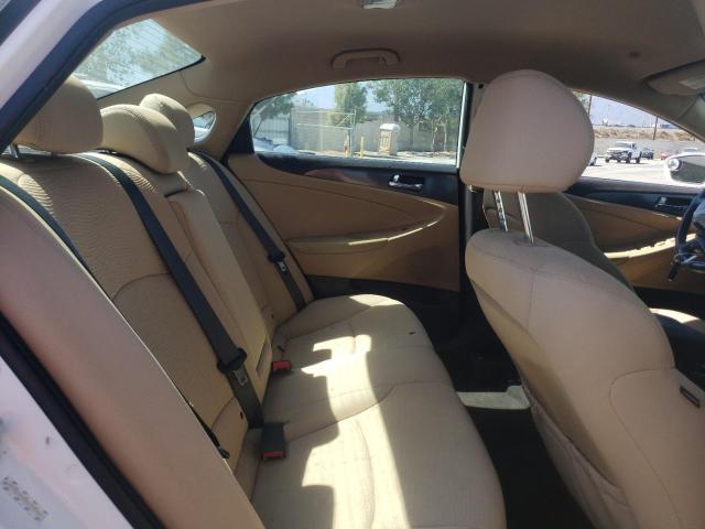 Photo 6 from auction – 2013 HYUNDAI SONATA HYB with VIN KMHEC4A48DA070962