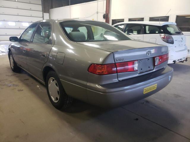 Photo 3 from auction – 2000 TOYOTA CAMRY CE with VIN 4T1BG22K6YU712768