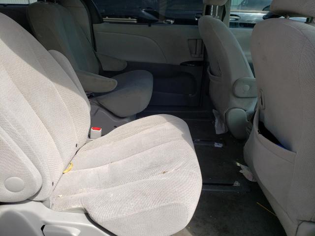 Photo 6 from auction – 2014 TOYOTA SIENNA LE with VIN 5TDJK3DC2ES076960