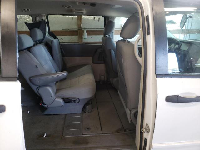 Photo 6 from auction – 2008 CHRYSLER TOWN & COU with VIN 2A8HR44H28R781565