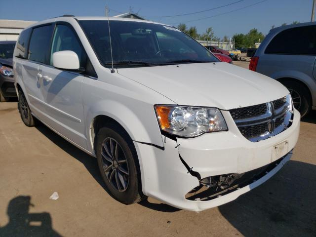 DODGE GRAND CARA 2017 z numerem VIN 2C4RDGCG1HR690341 - Zdjęcie z aukcji