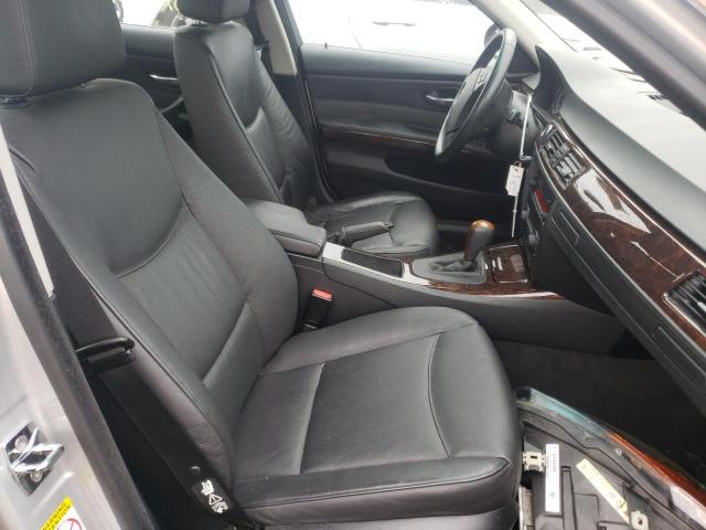 Photo 5 from auction – 2006 BMW 330 I with VIN WBAVB33536KR77135