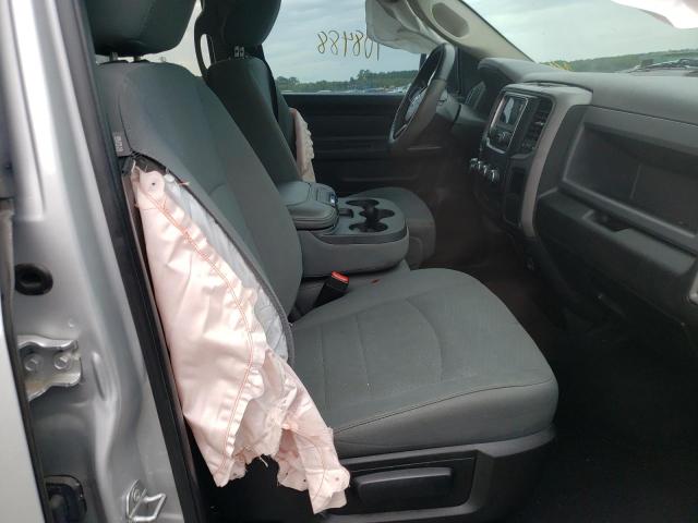 Photo 5 from auction – 2018 RAM 1500 ST with VIN 1C6RR6FG6JS263336