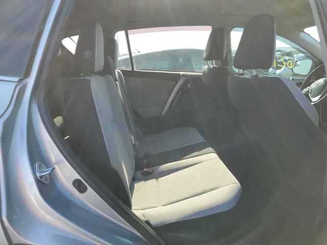 Photo 6 from auction – 2017 TOYOTA RAV4 XLE with VIN 2T3WFREV2HW337049