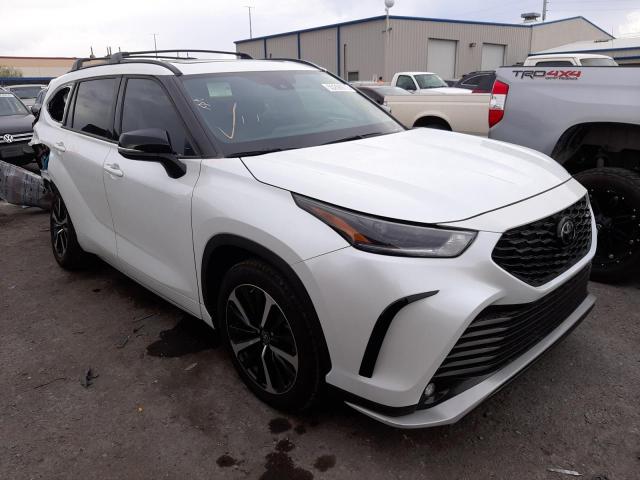 TOYOTA HIGHLANDER 2022 with VIN 5TDJZRAH7NS095289 - Photo from auction