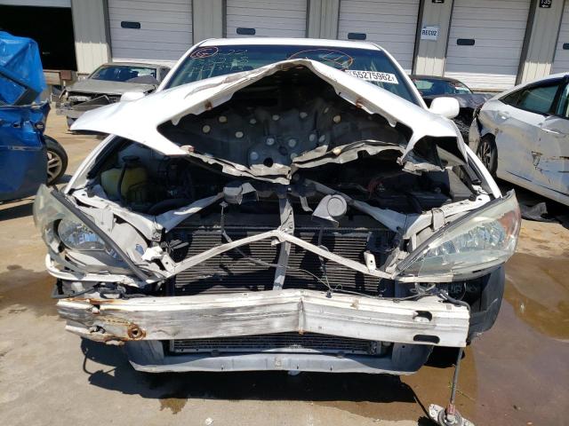 Photo 9 from auction – 2003 TOYOTA CAMRY LE with VIN JTDBE32K630238238