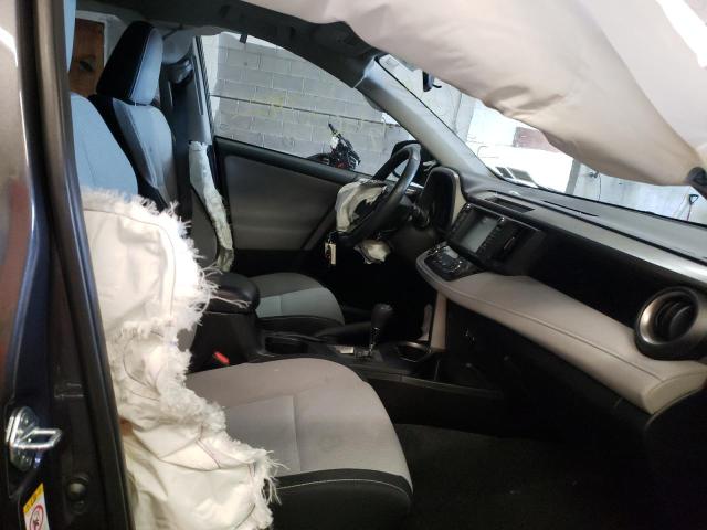 Photo 5 from auction – 2017 TOYOTA RAV4 XLE with VIN 2T3RFREVXHW634048
