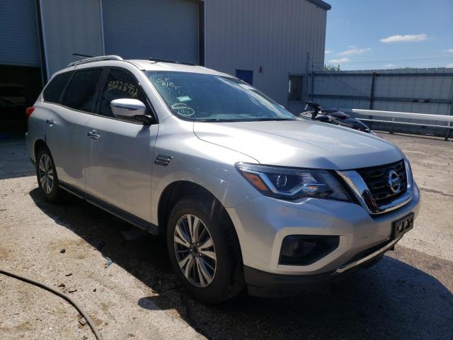 NISSAN PATHFINDER 2017 with VIN 5N1DR2MM7HC633472 - Photo from auction