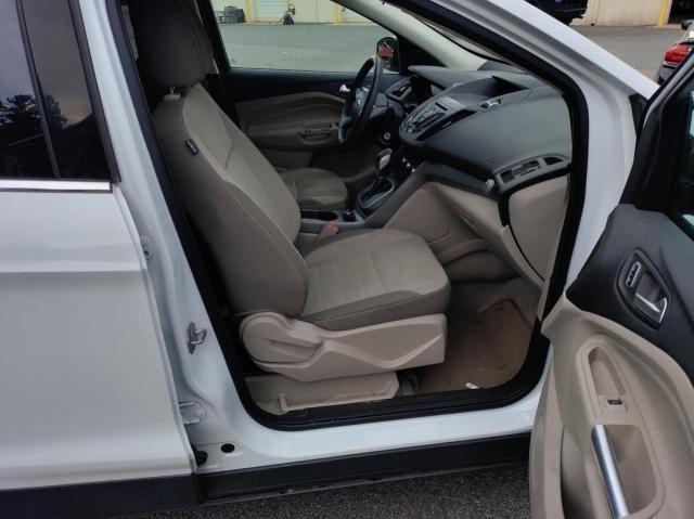 Photo 5 from auction – 2014 FORD ESCAPE SE with VIN 1FMCU9GX4EUB48463