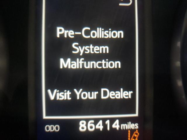 Photo 8 from auction – 2017 TOYOTA HIGHLANDER with VIN 5TDBZRFH4HS466460