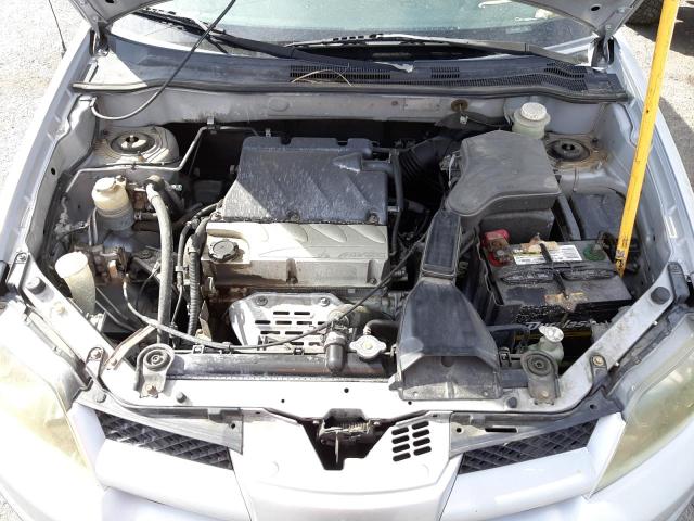 Photo 7 from auction – 2004 MITSUBISHI OUTLANDER with VIN JA4LX31F44U032942