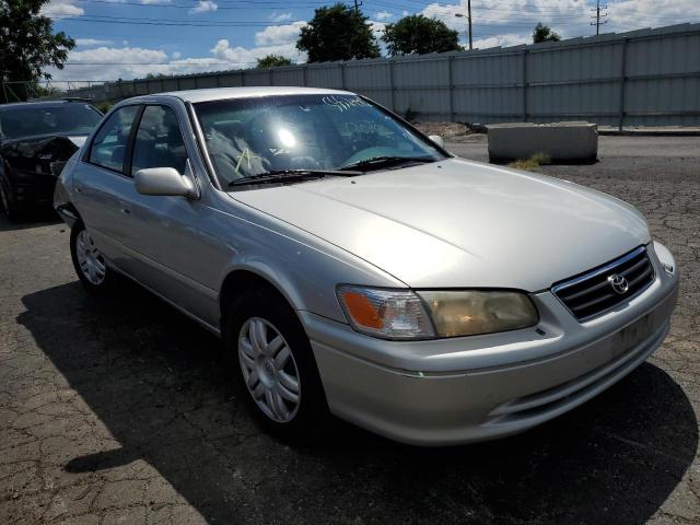 TOYOTA CAMRY LE 2001 with VIN 4T1BF22K51U971518 - Photo from auction