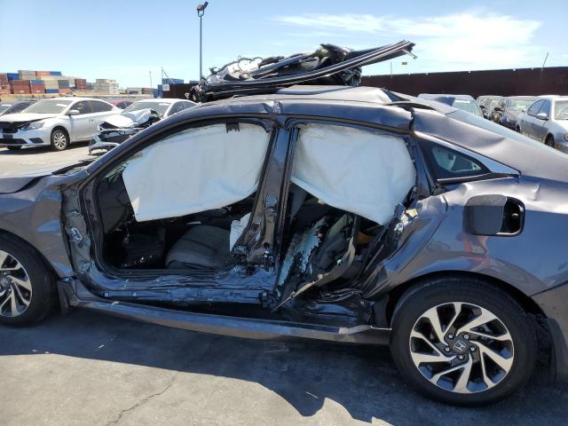 Photo 9 from auction – 2017 HONDA CIVIC EX with VIN 2HGFC2F77HH559510