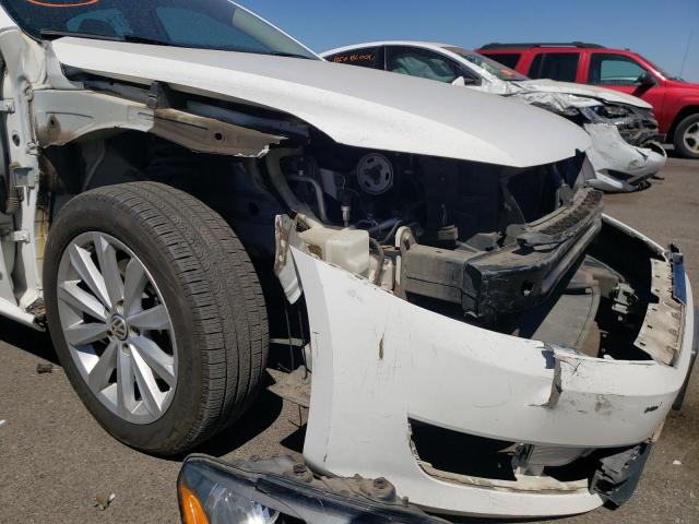 Photo 9 from auction – 2012 VOLKSWAGEN PASSAT SEL with VIN 1VWCP7A30CC077719