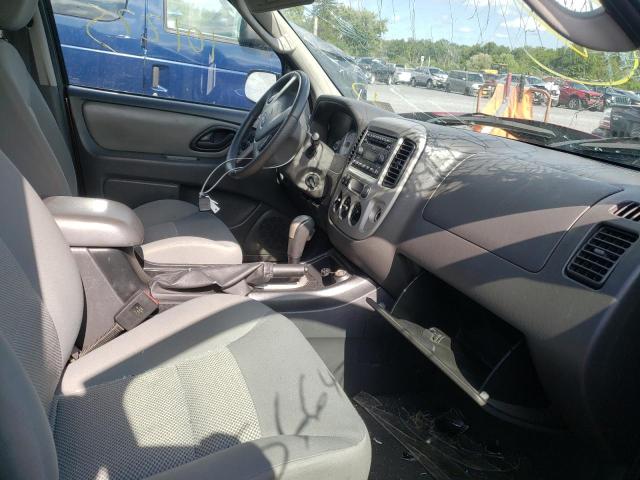 Photo 5 from auction – 2005 FORD ESCAPE XLT with VIN 1FMYU93105KB95041