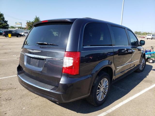 Photo 4 from auction – 2013 CHRYSLER TOWN & COU with VIN 2C4RC1CGXDR708975