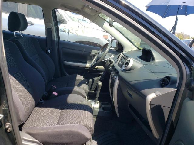 Photo 5 from auction – 2005 TOYOTA SCION XA with VIN JTKKT624650100882