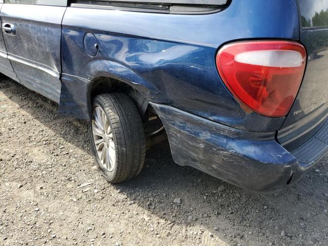 Photo 9 from auction – 2001 CHRYSLER TOWN & COU with VIN 2C8GP64L81R152146