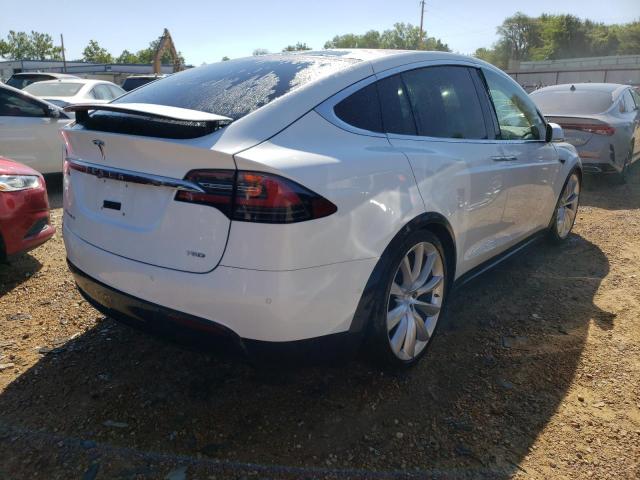 Photo 4 from auction – 2017 TESLA MODEL X with VIN 5YJXCBE25HF048893