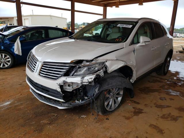 Photo 2 from auction – 2017 LINCOLN MKC SELECT with VIN 5LMCJ2C91HUL55305