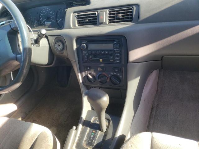 Photo 9 from auction – 2001 TOYOTA CAMRY LE with VIN 4T1BF22K71U119686