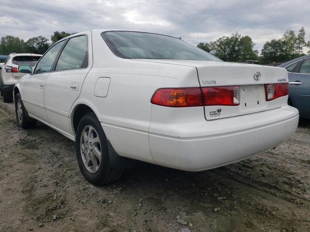 Photo 3 from auction – 2000 TOYOTA CAMRY LE with VIN JT2BG28K2Y0421843