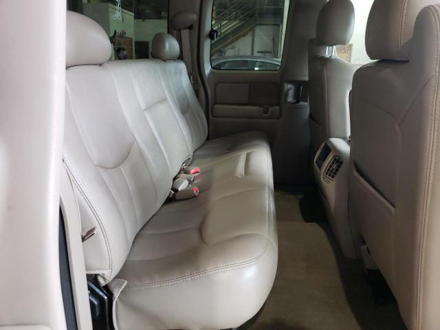 Photo 6 from auction – 2004 CHEVROLET silverado with VIN 1GCEK19T14Z175989
