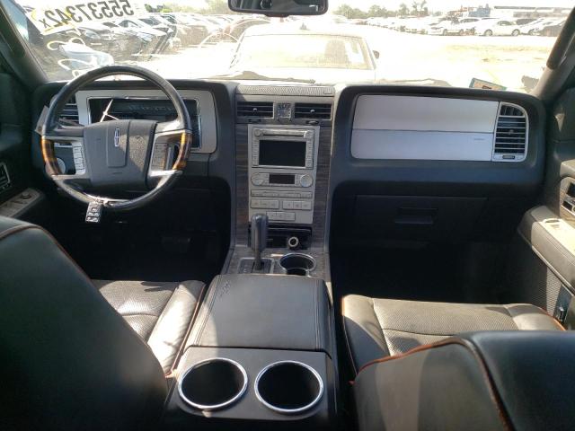 Photo 9 from auction – 2007 LINCOLN NAVIGATOR with VIN 5LMFL28537LJ16615
