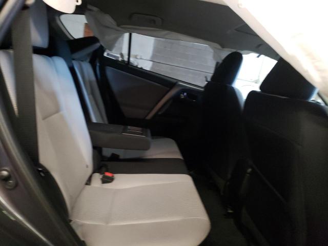 Photo 6 from auction – 2017 TOYOTA RAV4 XLE with VIN 2T3RFREVXHW634048