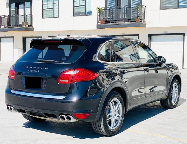 Photo 4 from auction – 2011 PORSCHE CAYENNE S with VIN WP1AB2A20BLA49600