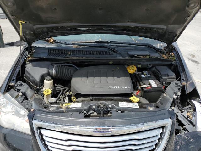 Photo 7 from auction – 2016 CHRYSLER TOWN & COU with VIN 2C4RC1BG8GR305194