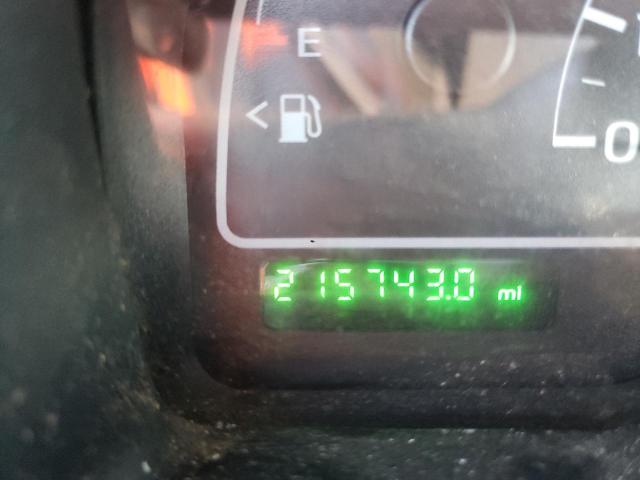 Photo 8 from auction – 2003 FORD WINDSTAR L with VIN 2FMZA51403BA91210
