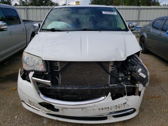 Photo 9 from auction – 2014 CHRYSLER TOWN & COU with VIN 2C4RC1CG3ER454687