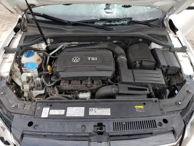 Photo 7 from auction – 2015 VOLKSWAGEN PASSAT S with VIN 1VWAT7A30FC070857