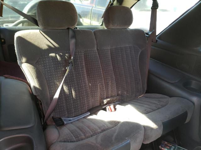 Photo 6 from auction – 2001 CHEVROLET BLAZER with VIN 1GNCT18W61K191861